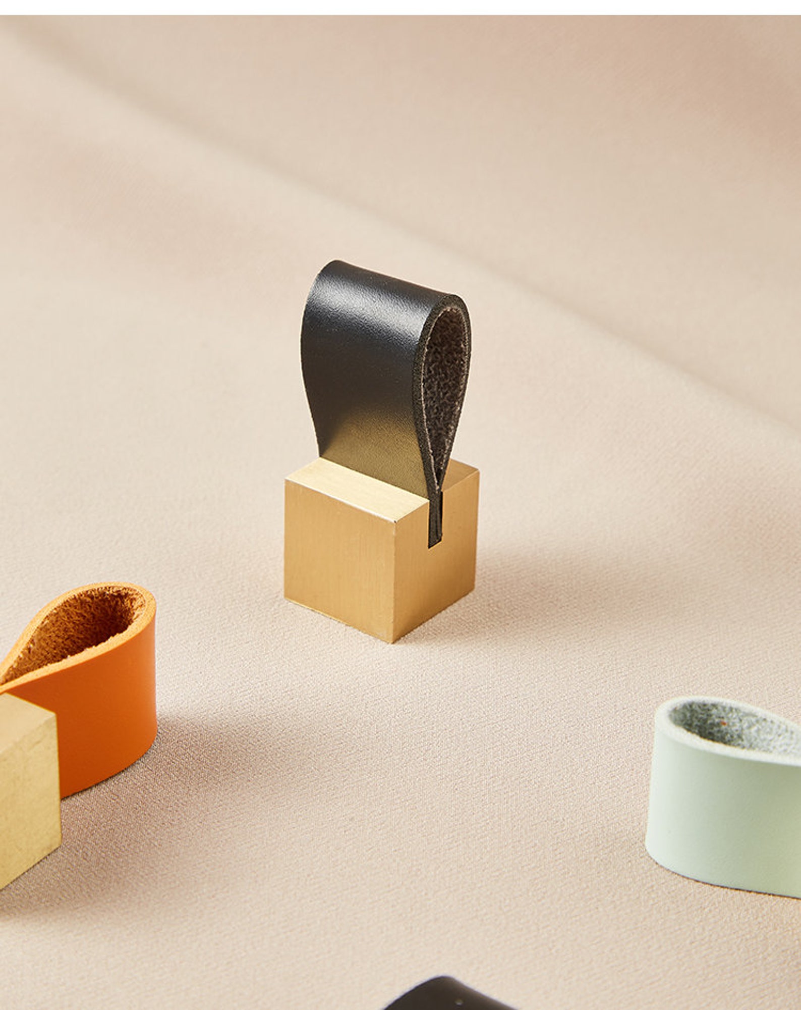 Perilla de la puerta del armario de latón tirón del cajón de | Etsy