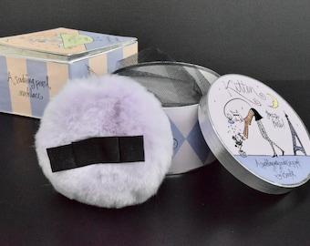 Iconische BeneFit-badset kitten, diamantzeep, poederdons, douchemuts