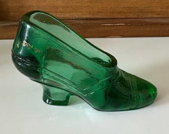 Antique Emerald Green Glass Victorian Shoe Souvenir Soldier's Grove Wisconsin