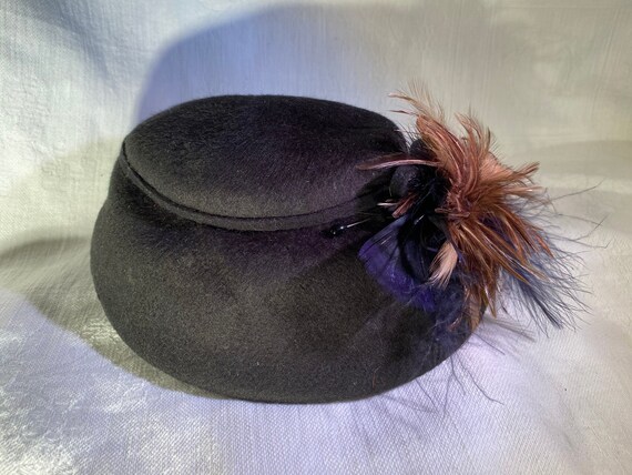 Vintage Henry Pollack Black Wool w/Feather Splash… - image 2