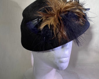 Vintage MCM Henry Pollack Glenover 100% Wool Green Beret Hat  display picture 1