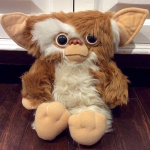 Gizmo plush 1984 cheap