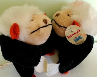Rare KoKo Nuts Plush Hugging Monkeys by Gund, Vintage Gund Plush, Gund Plush Monkey, 1980s Gund Plushy, Monkey Stuffed Animal, Hugging Plush