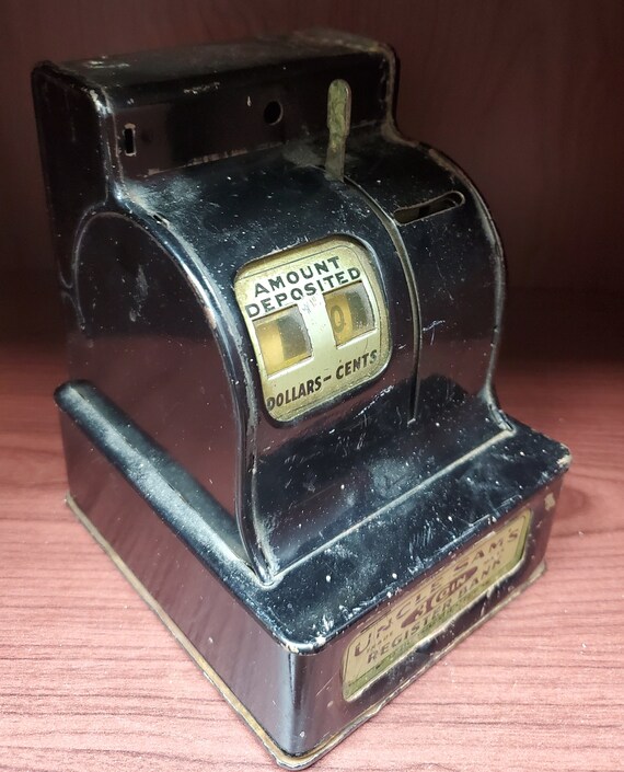 Antique Cast Cash Register Coin Bank (TRE) Antique Cast Cash Register Coin Bank (TRE)
