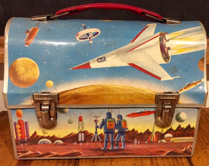 1960 ASTRONAUT Metal Dome Lunch Box, Vintage Space Lunchbox, Vintage