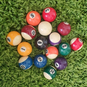 Vintage Snooker Balls, Vintage Billiard Balls, Mini Billiard Balls, Snooker Billiard Balls, Retro Pool Ball,Snooker Pool Ball,Billiard Decor