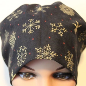 Medical Surgical Scrub Hat, EURO, Women Surgical Cap, Chemo Cap, Women&#39;s Scrub Hat, Snowflakes