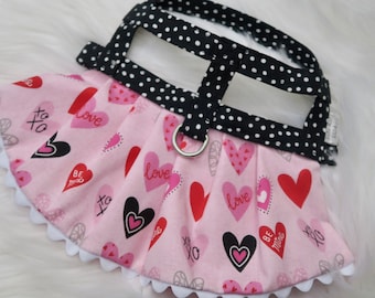 The Chantria // Dog hearness dress, galentines day dog, heart dog harness, pink dog dress, valentines day, valentines dog dress, dog harness