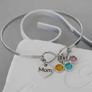 Mom Bracelet, Custom, Infinity Bracelet, Engraved Heart, 1 2 3 4 5 6 7 Birthstones, Birthstone Bracelet, Mother Gift, Grandma Gift, Mom Gift