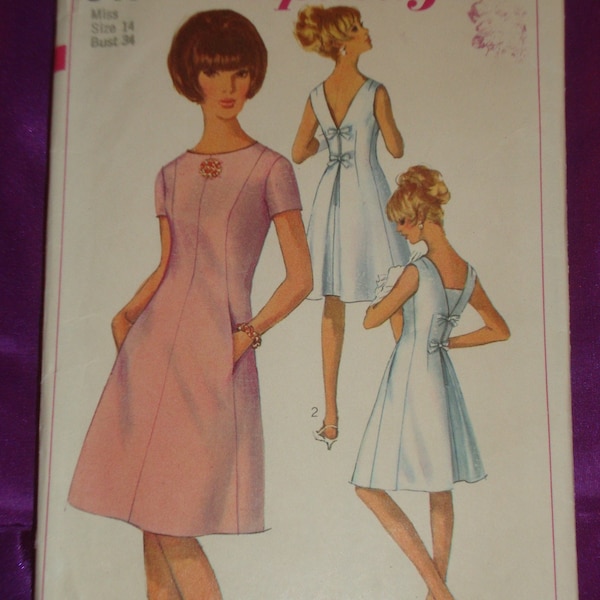 60s Princess Style Dress V Back Neck Opt Vestee Nipped Waist Center Back Pleat Slvls Short Sleeves Pockets CMPLT Simplicity 6434 Bust US 34