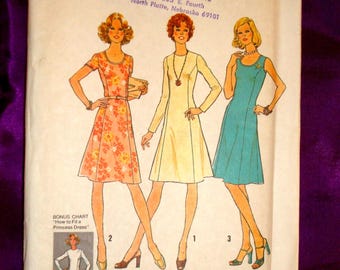 70s EASY Bust 38 Classic Princess Cut Fit n Flare Dress Collarless High Round or U Neck Sleeveless Short n Long Sleeves FF Simplicity 7026
