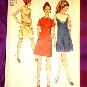 70s Bust 34 A Line Dress V Shaped Front Yoke Collarless Neck Sleeveless Short n Long Sleeves Optional Flaps n Button Trim FF Simplicity 8878