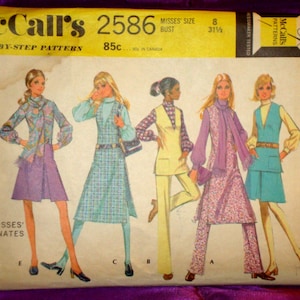 70s V Neck Tunic in Two Lengths w Side Slits Long Sleeve Blouse A Line Skirt w Center Front Pleat Pants n Scarf McCalls 2586 Bust 31.5 n 34