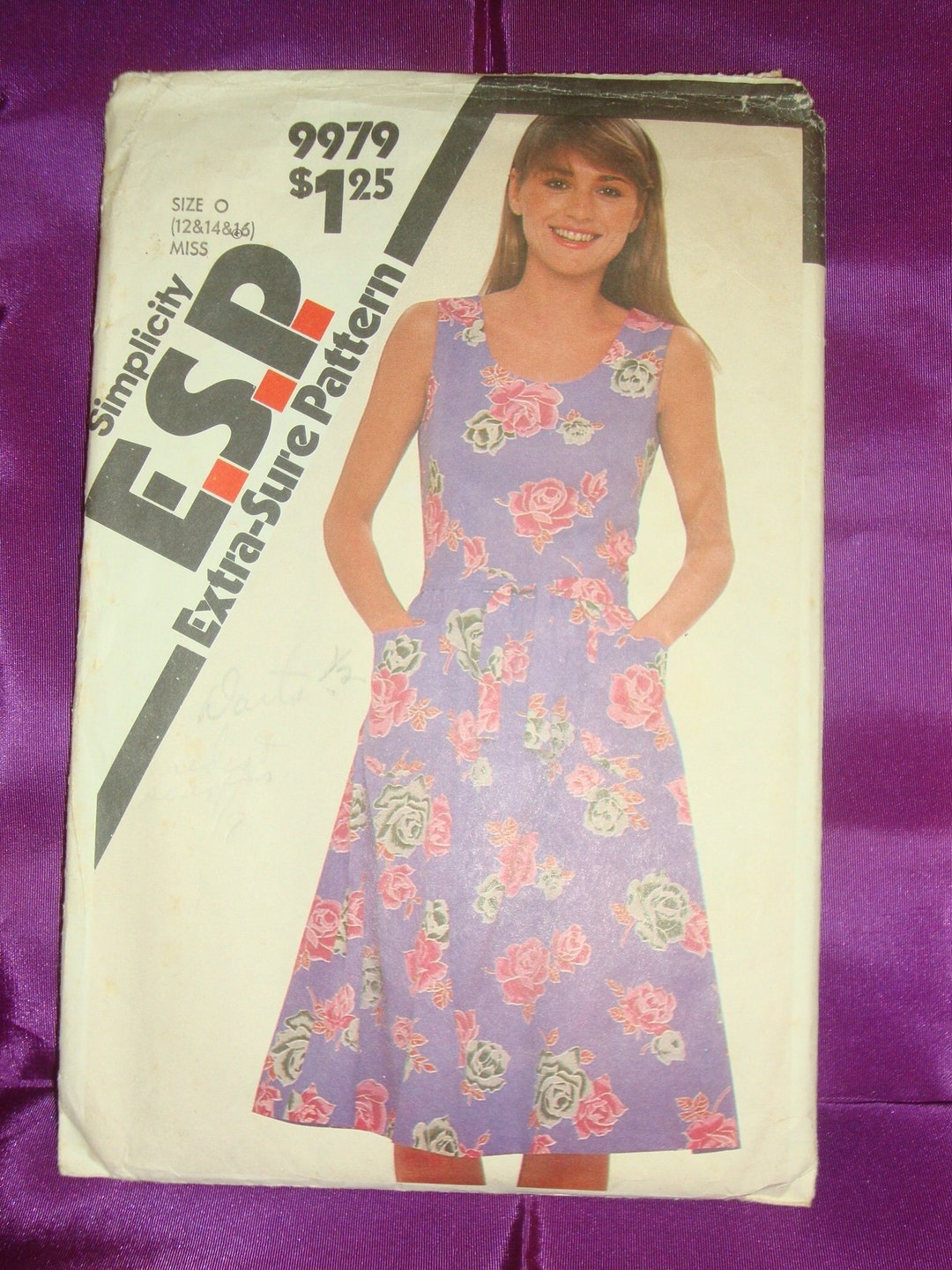 Women's casual dress 894
