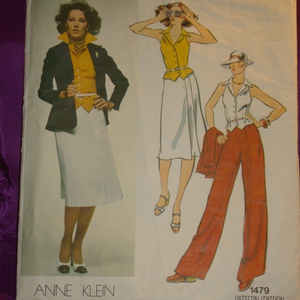 70’s Patterned V Neck Top with Belt by Eva For Robert Janan main image 0