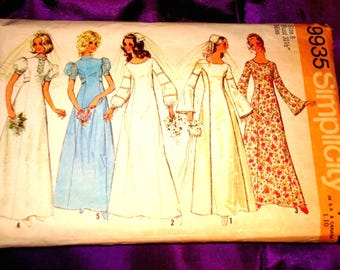 70s Bust 31.5 n 34 Bridal Maids Gown 5 Vws Princess Cut Low Round or Band Collar 3 Sleeve Styles Medieval Renaissance CMPLT Simplicity 9935