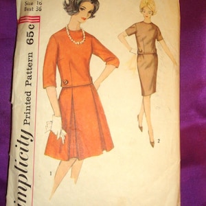 60s Two Pc Dress Skirt w Side Front n Back Inverted Pleats or Slim Fit Bk Button Top Short n Three Quarter Slv CMPLT Simplicity 4611 Bust 36