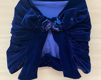 1950s Blue Velvet Wrap / Capelet With Flower Embellishments. 50s Old Hollywood Stole. Short Opera Jacket. Open Size, up to Medium.