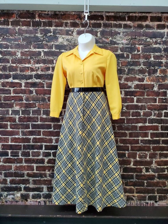 1970s Yellow Plaid Maxi Dress. 70s Shirtwaist Dre… - image 1