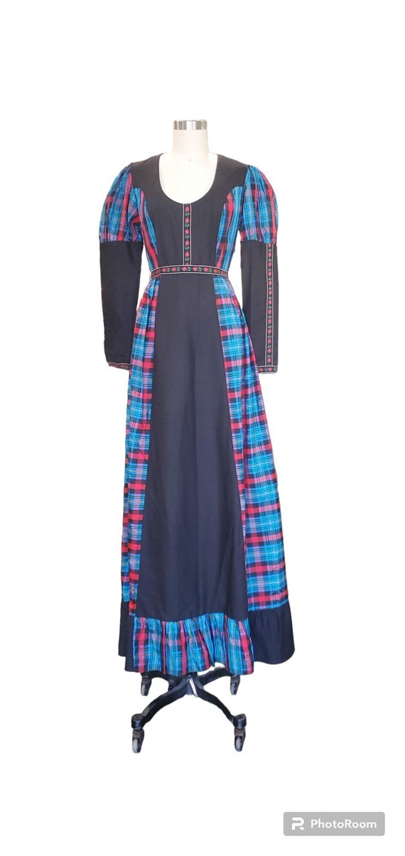 Gunne Sax Black Label Renaissance Style Dress. Mut