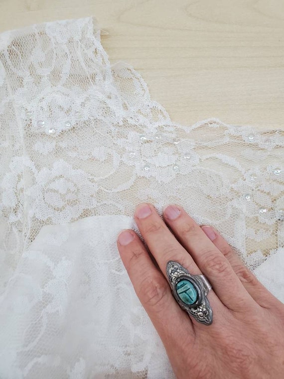 1950s White Lace Wedding Dress with Fluffy Tiered… - image 3