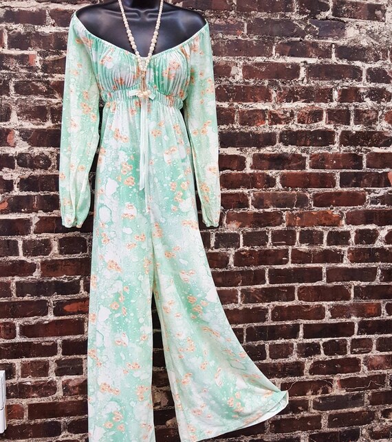 1970s Off-the-Shoulder Jumpsuit. Mint Green Floral