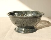 Vintage Black with White Speckle Enamelware Colander French Farmhouse, Rustic, Shabby Chic Enamel Boho Kitchen Decor Bowl