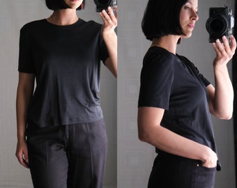 Vintage Real Clothes by Saks Fifth Avenue Black Silk Boxy Crop Tee Shirt | 100% Silk | 1990s Y2K Designer Silk Womens Cropped T-Shirt