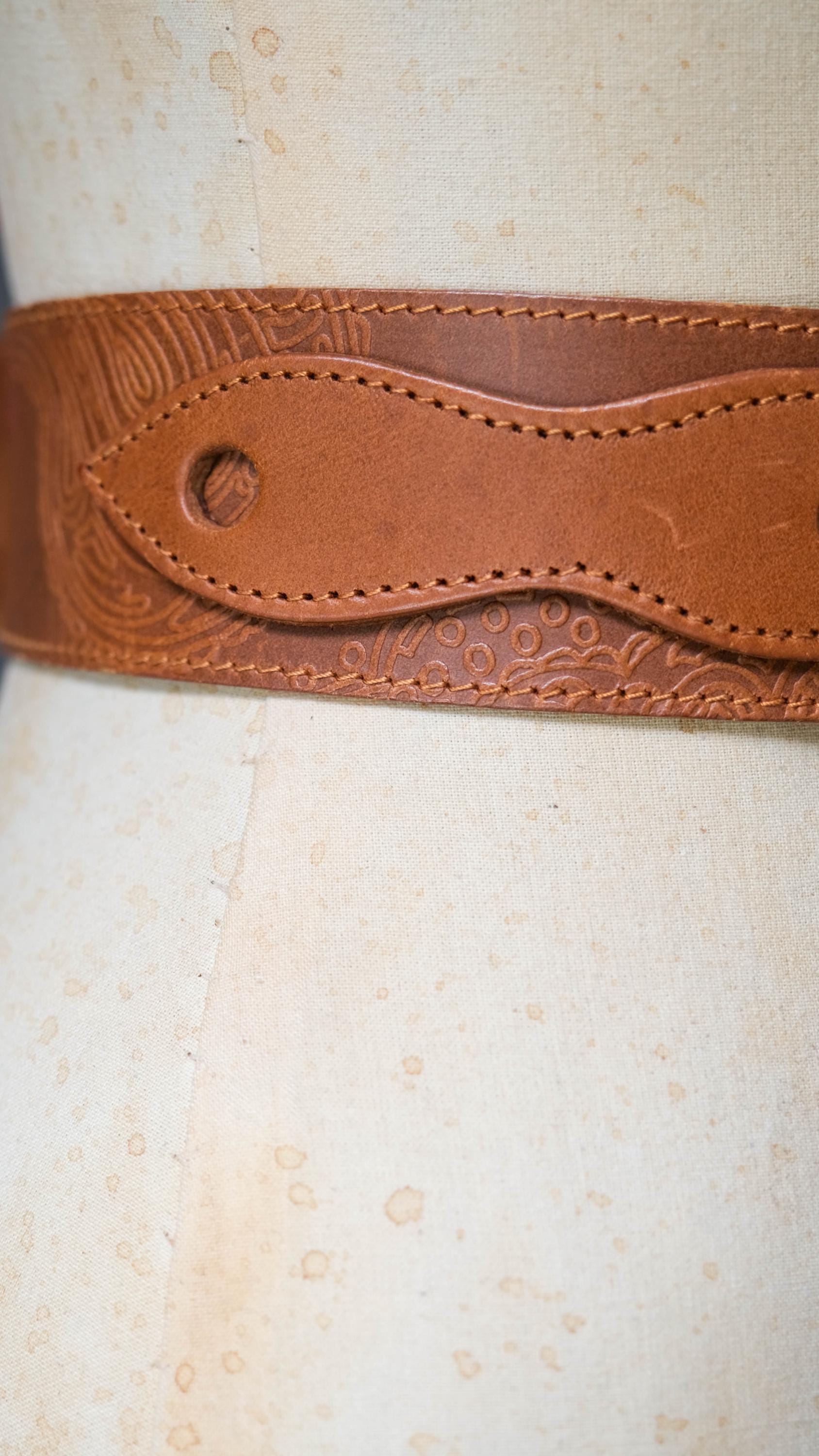 Vintage Byblos Classic Brown Leather Italian Belt Size 40 Gettysburg - Vintage Bison USA main image 2