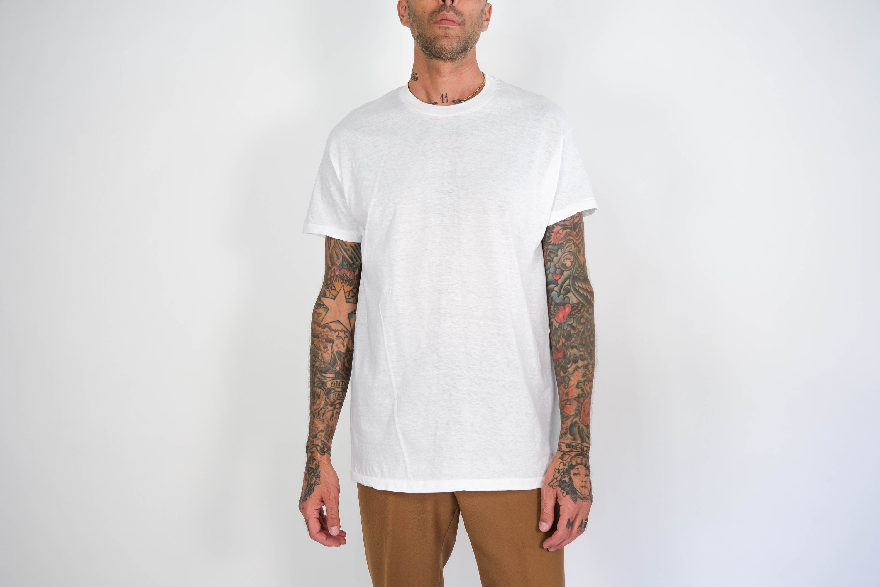 Vintage 70s Hanes Blank White Single Stitch Tee | Made in Vintage 70s Hanes Blank White Single Stitch Tee | Made in