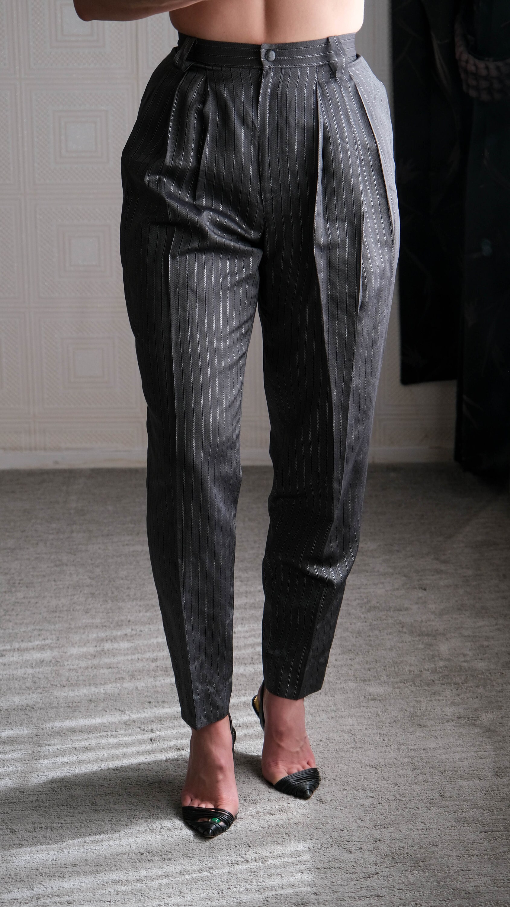 Vintage 80s KRIZIA Gray Silk Pleated High Waisted Tapered Leg Pants W ...