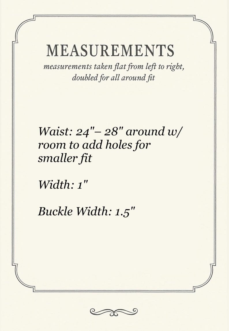 K&ouml;nnte beinhalten: Cremefarbene Karte mit schwarzem Text, der Ma&szlig;e angibt. Der Text lautet: Taille: 61-71 cm, Breite: 2,5 cm und Schnallenbreite: 3,8 cm. Die Karte hat einen dekorativen Rahmen und dient zur Gr&ouml;&szlig;enangabe.