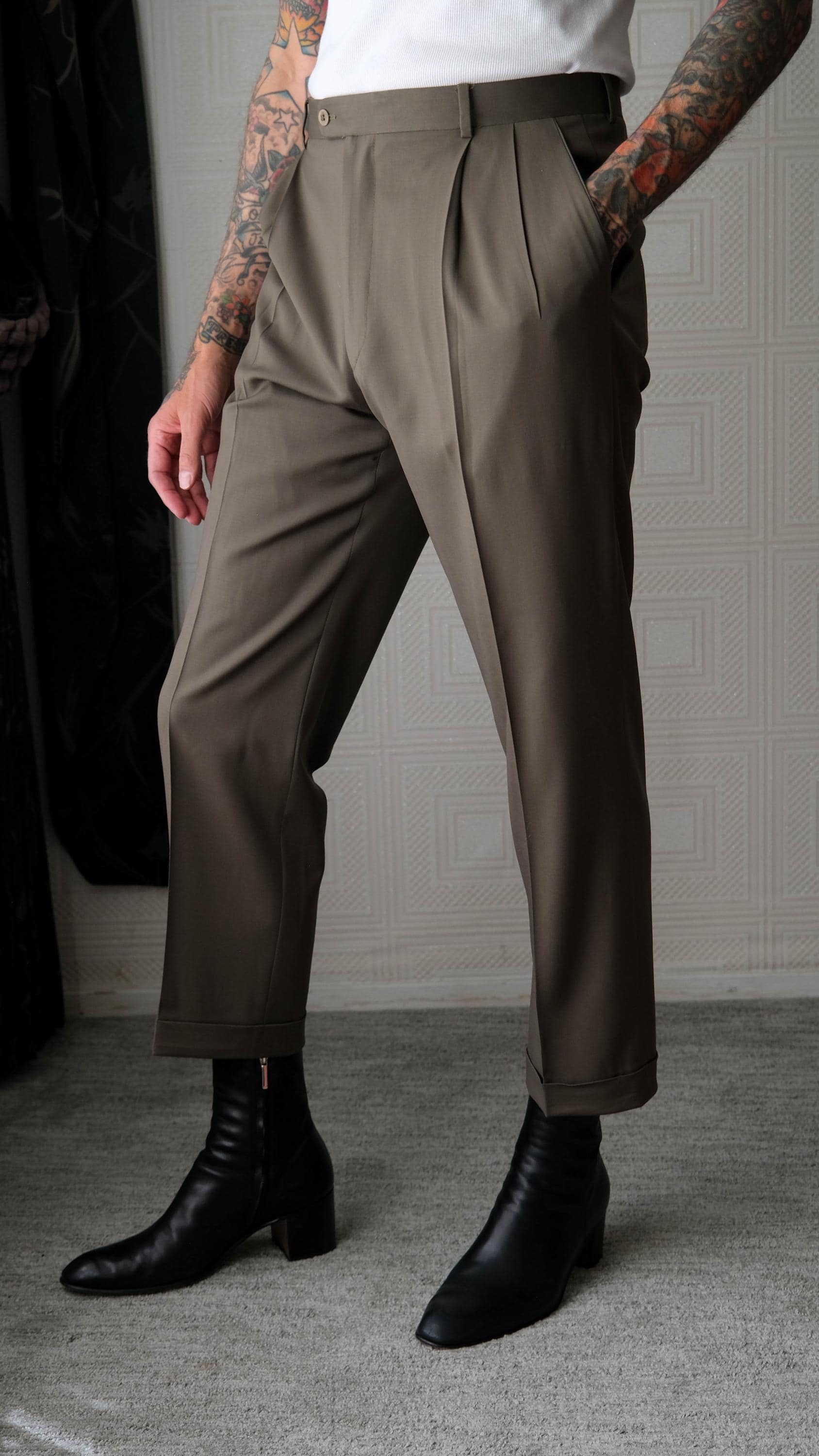 Vintage 90s ZANELLA Dark Olive Green Gabardine Double Pleated
