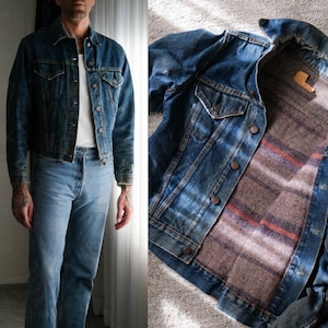Vintage 60s LEVIS BIG E Destroyed Indigo Blanket Lined Type 3 Denim Jacket | Made in USA |  Size 42 | 70505 0317 | 1960s Levis Denim Jacket