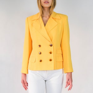 Vintage 90s Linda Allard for Ellen Tracy Daisy Yellow Cropped Double Breasted Blazer | Broad Shoulder, Large Lapel | 1990s Designer Jacket
