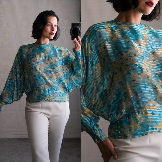 Vintage 70s THE SILK FARM Styled Blue & Yellow Sh… - image 1