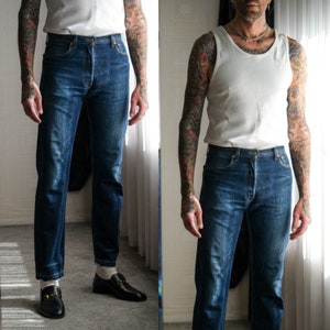 Vintage 90s LEVIS 501 Distressed Indigo Whisker Washed Button Fly Jeans | Size 31x33 | Made in Canada | 1990s LEVIS Designer Unisex Denim