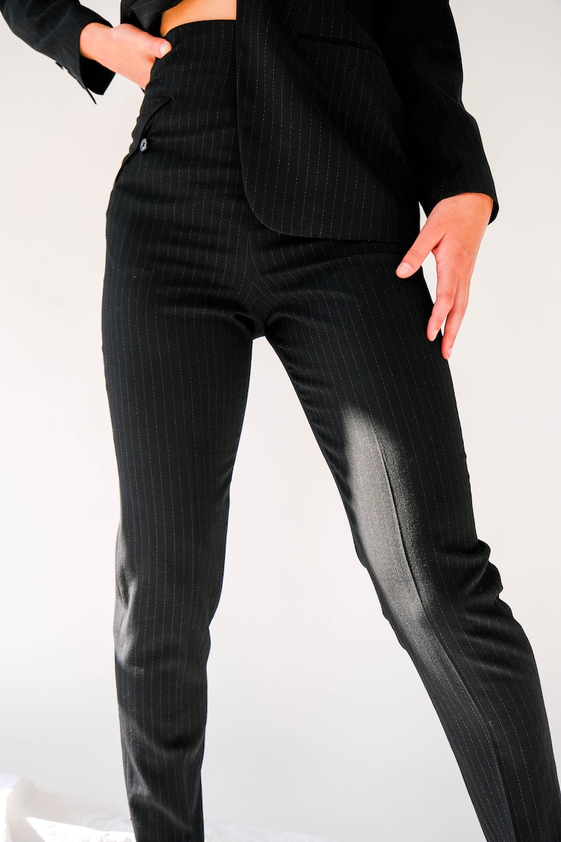 Vintage 90s Richard Tyler Black Pinstripe Single Button Peak Lapel Gabardine Pant Suit Made in USA 1990s Designer Silk Lined Power Suit image 5