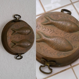 Antique French Copper Fish Mold | Deux Poissons Copper Baking Mold | Tin Lined | Hand-Forged Brass Handles | French Kitchen Decor