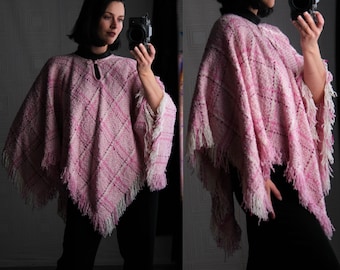 Vintage Boyne Valley Weavers Pink Plaid Alpaca Wool Fringed Poncho | Handmade in Ireland | ONE SIZE | 1980s Designer Handcrafted Poncho Cape