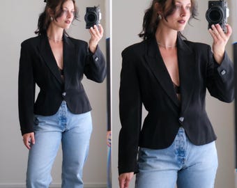 Blazer vintage de los años 80 y 90 de ALBERTA FERRETTI, negro intenso, hombros caídos, solapa con muesca y corte relajado / Hecho en Italia / Diseñador italiano de los años 90