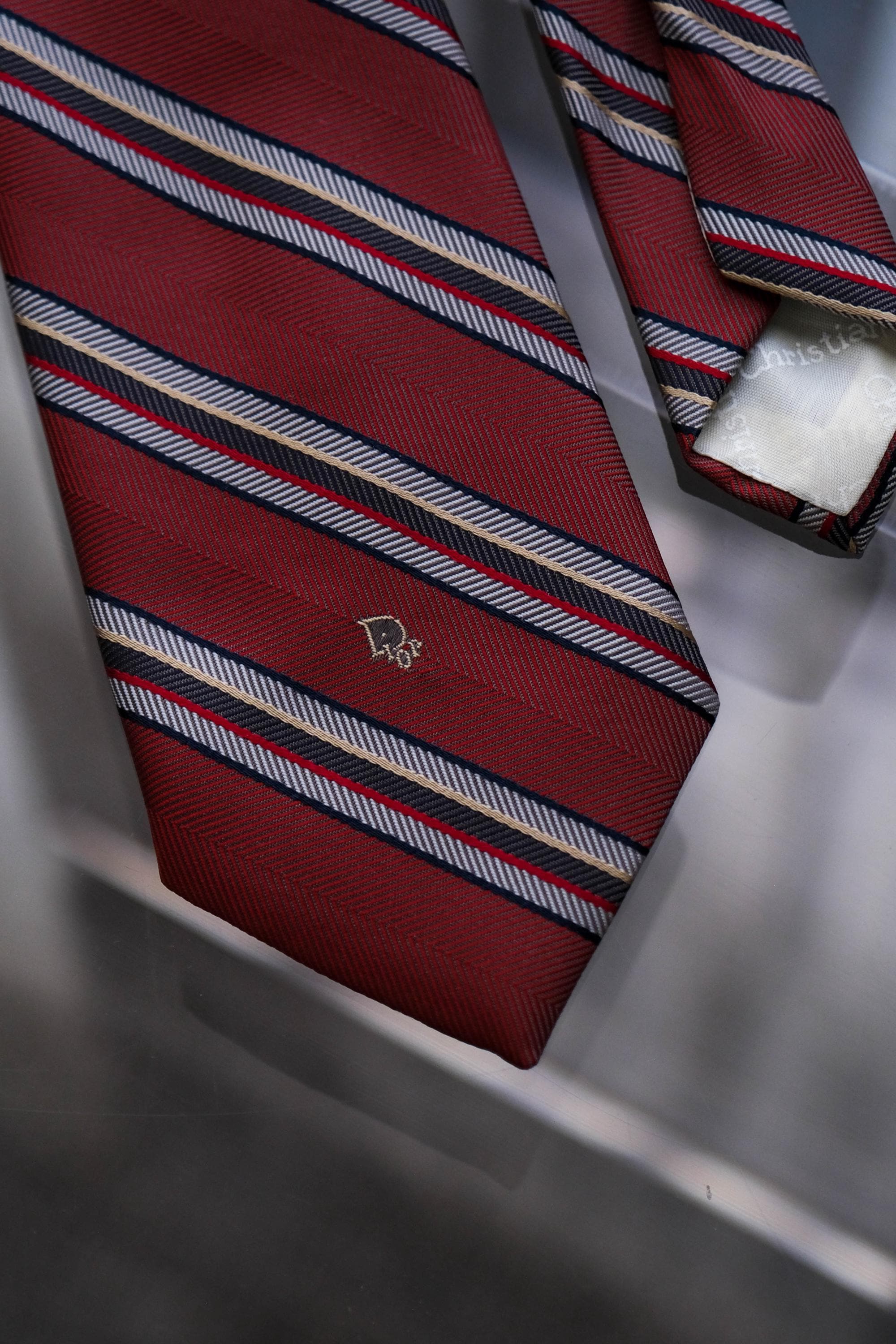 クリスチャンディオール　、バーバリー　ネクタイ　まとめて二本 ヴィンテージ 70年代 クリスチャン ディオール バーガンディ