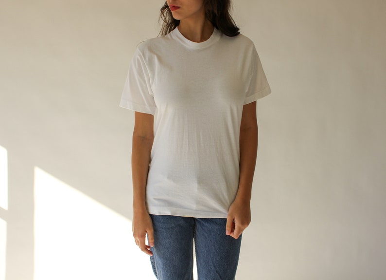 Vintage 80s BVD Blank White Paper Thin Tee Shirt Made in USA Single Stitch, Undershirt 1980s Blank White, Soft, Thin T-Shirt image 2