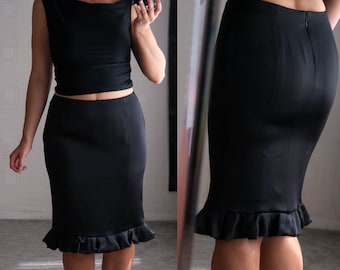 Falda tubo vintage GIORGIO ARMANI de seda pura negra profunda con volantes, estilo sirena, otoño 2006 / Fabricada en Italia / 100 % seda / Falda de diseñador ARMANI Y2K