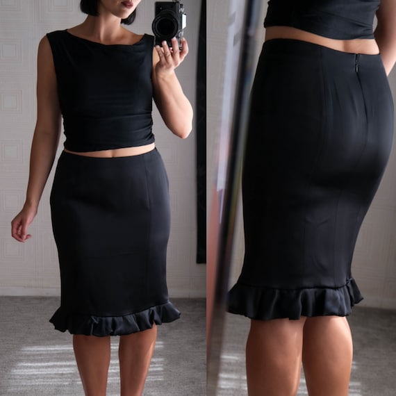 Vintage GIORGIO ARMANI 2006 Fall Deep Black Pure Silk Mermaid Ruffled Pencil Skirt | Made in Italy | 100% Silk | Y2K ARMANI Designer Skirt