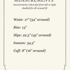 Peut inclure: Graphique cr&egrave;me avec le mot MESURES et les d&eacute;tails des tailles. Tour de taille : 17" (86cm), Hauteur : 33cm, Hanches : 22,5" (114cm), Entrejambe : 87,6cm, Bas de jambe : 8" (41cm). Mesures prises &agrave; plat de gauche &agrave; droite, doubl&eacute;es pour un ajustement complet.