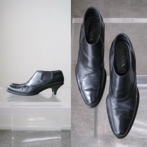 Prada, Vintage PRADA 1999 F/W Nero Black Vitello Glamour Leather Kitten Heel Boots w/ Box & Dust Bags | Made in Italy | Size 39.5 | Y2K Designer