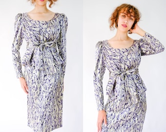 vintage années 70 MOLLIE PARNIS pour Saks Fifth Avenue Blue Silver Animal Print Blouse & Jupe Set | Fabriqué aux États-Unis | 100% soie | Ensemble Designer des années 1970