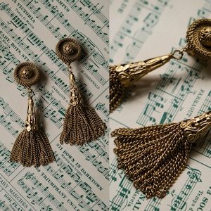Vintage 90s Sarah Cavender Matte Gold Hand Made Chandelier Metal Mesh Clip On Earrings | Bohemian Boho | 1990s Vintage Designer Jewelry