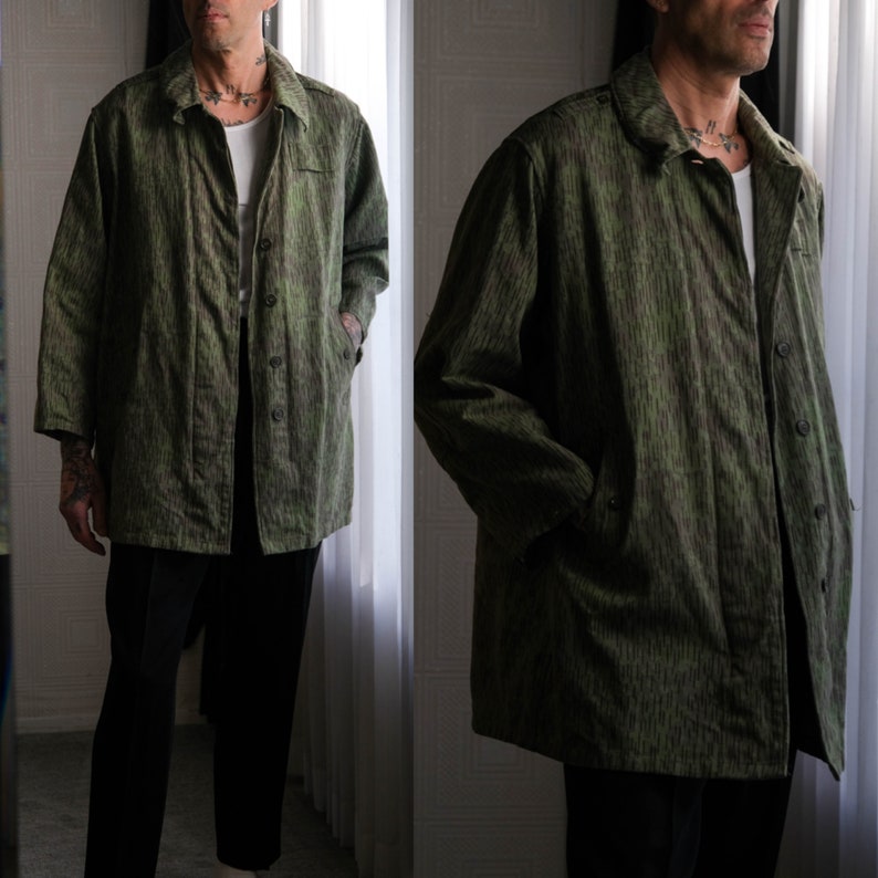 Vintage 60s Czech Army Rain Camo Heavy Cotton Trench Coat w/ Back Pocket Made in Czechoslovakia Stamped 64 1960s Military Trench Coat image 1